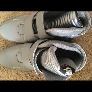 Nike Flystepper 2k3 Silver Hightop Sneakers